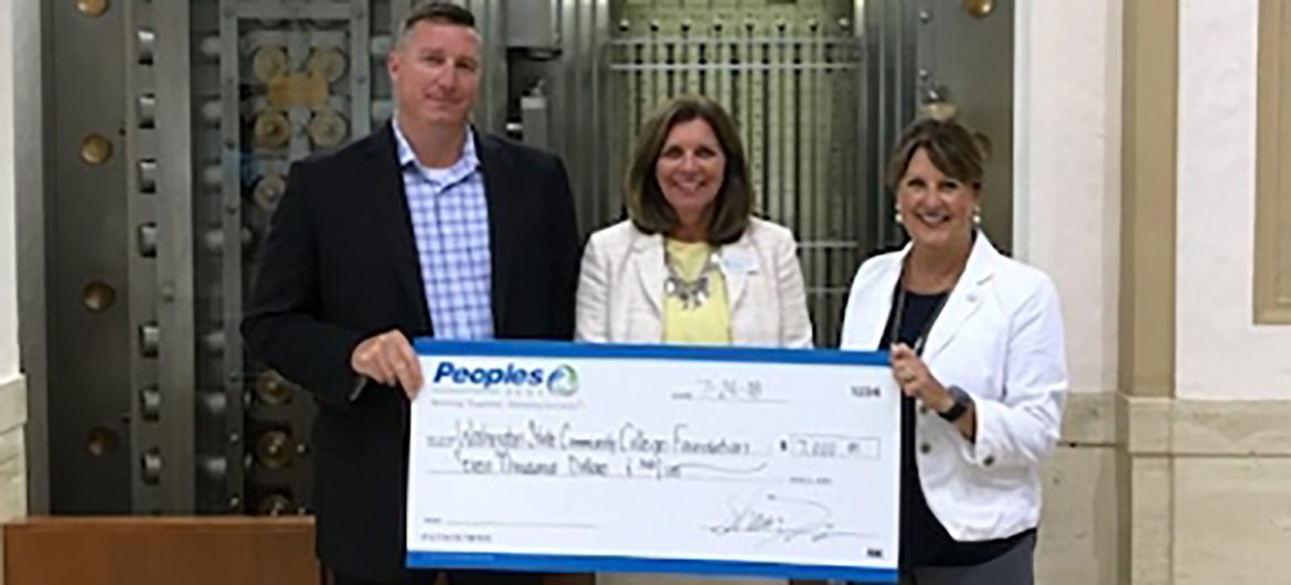 Peoples Bank recently established a new $60,000 scholarship fund through the Washington State College of Ohio Foundation. The fund was created to help deserving students achieve their academic and career goals.