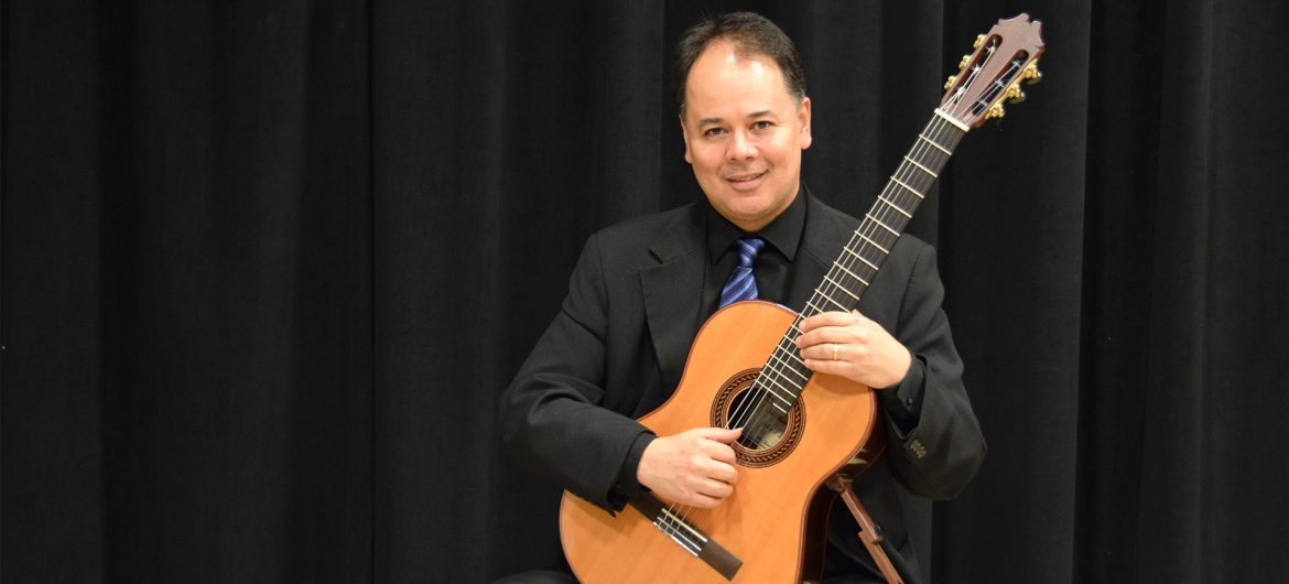 The Evergreen Arts & Humanities Series at Washington State College of Ohio (WSCO) in collaboration with the Schwendeman Agency, Inc. announce an upcoming presentation of "Vila Boa and Other Tales: A Guitar Recital” with Júlio Ribeiro Alves. This event is sponsored in part by the Ohio Art Council.